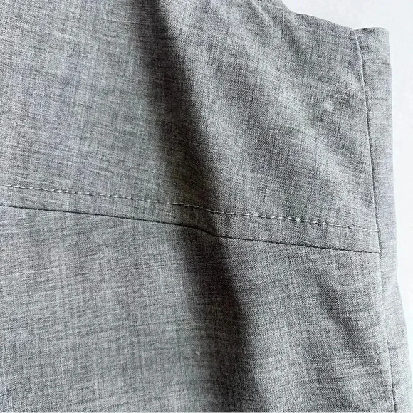 AKRIS Punto Minimalist Women’s Gray Wool Two Piece Dress Blazer Suit Size 10/12 - Picture 11 of 16